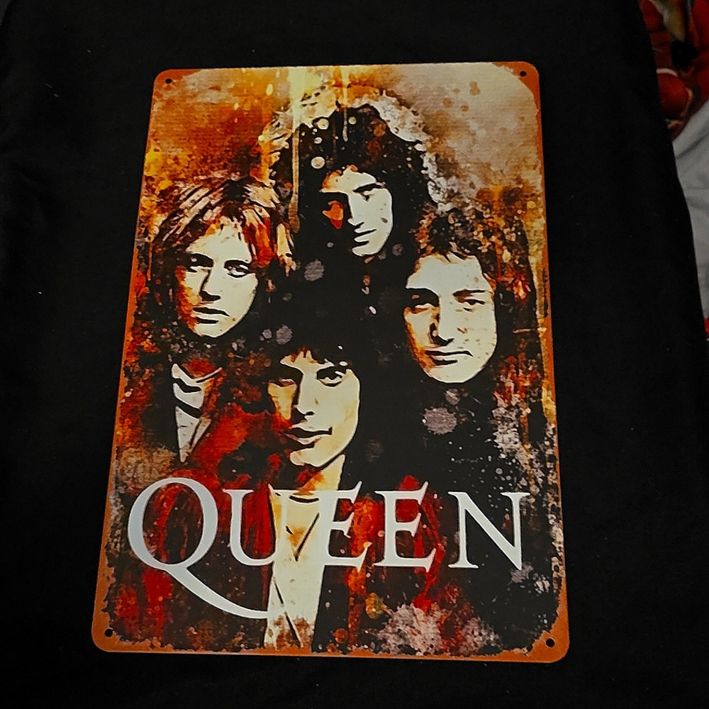 Queen Decorative Aluminum Sign